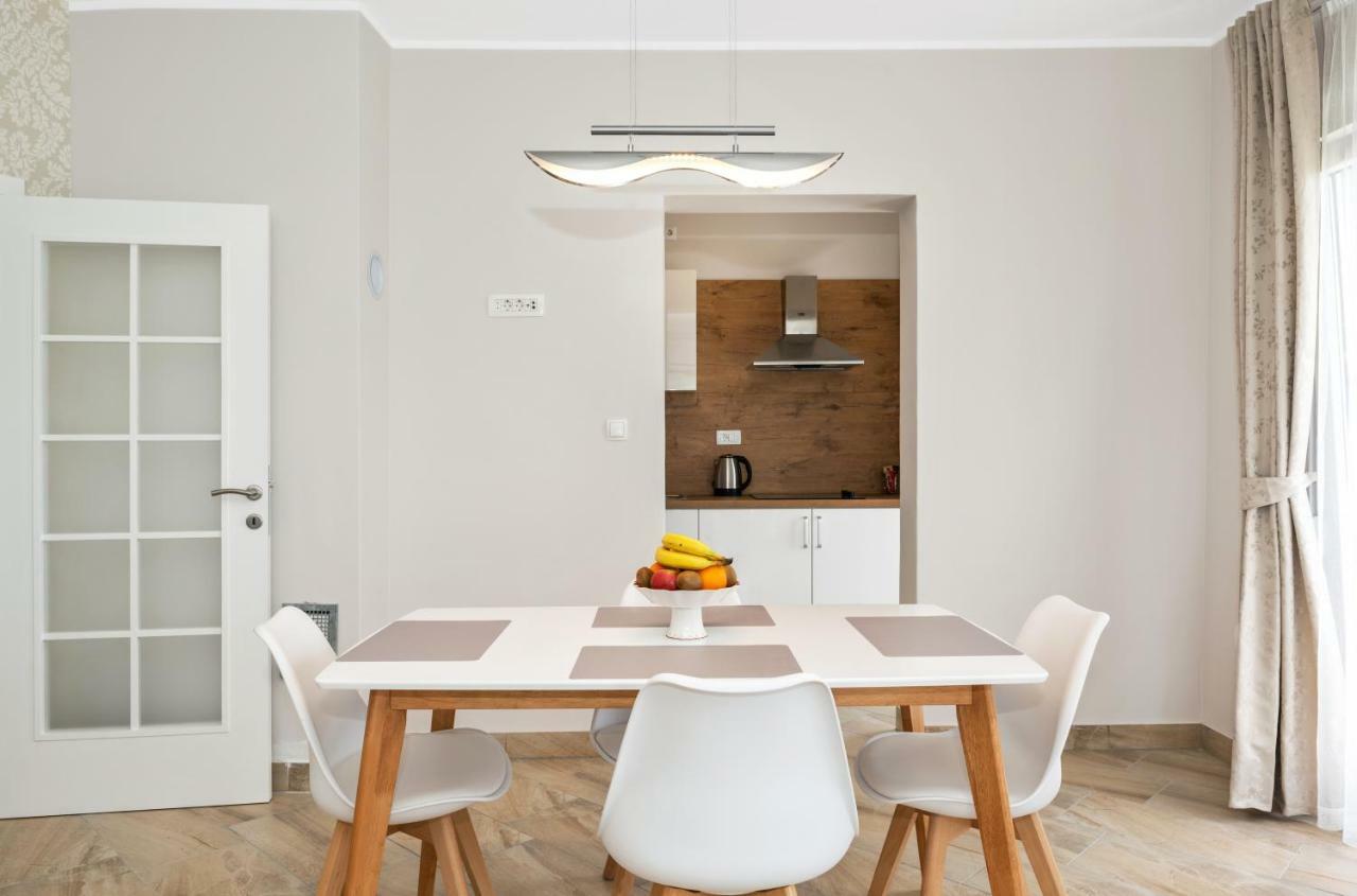 Aaa Anic Amazing Deluxe Appartement *