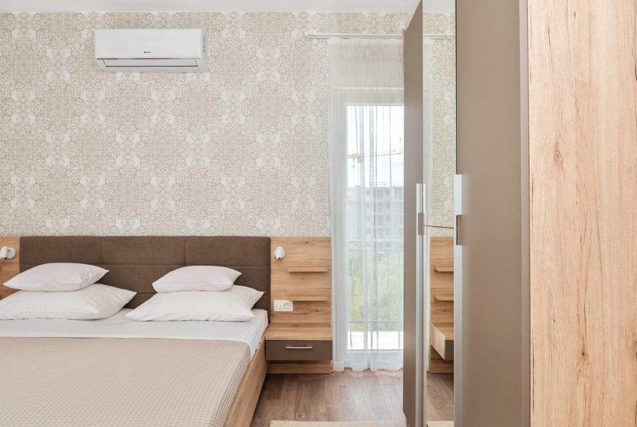 Aaa Anić Amazing Deluxe Apartament *