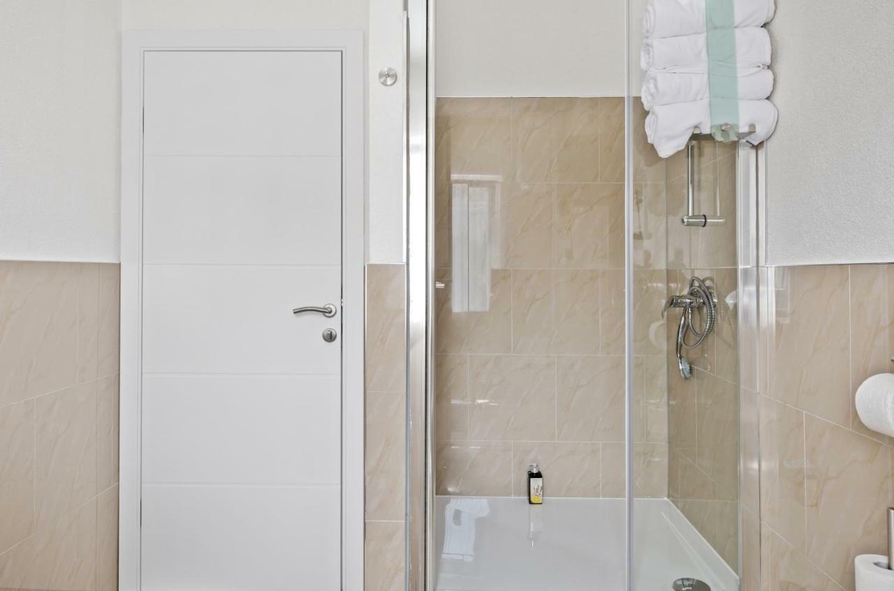 Aaa Anić Amazing Deluxe Apartament Split